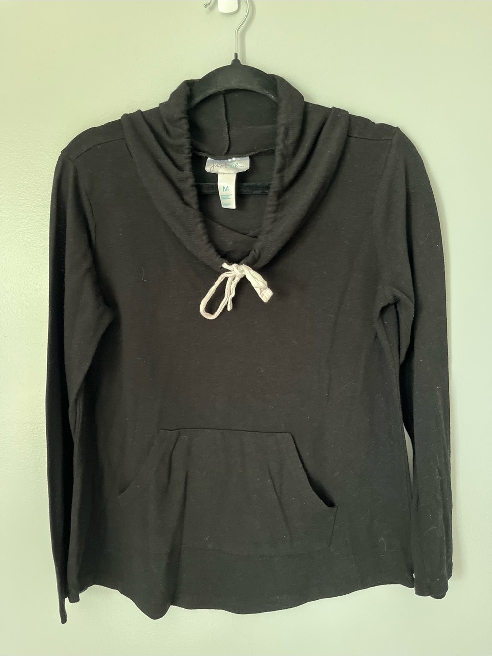 Just Be Women’s Black Cowl Neck Drawstring Pullover Top Size Medium